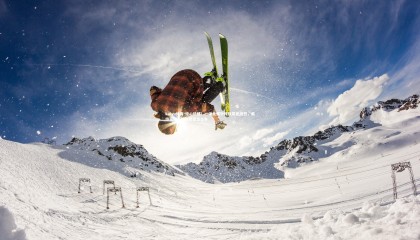 kaiyu体育-惊心动魄！一场比赛中球队紧张激烈，最终获胜，球赛紧张怎么办